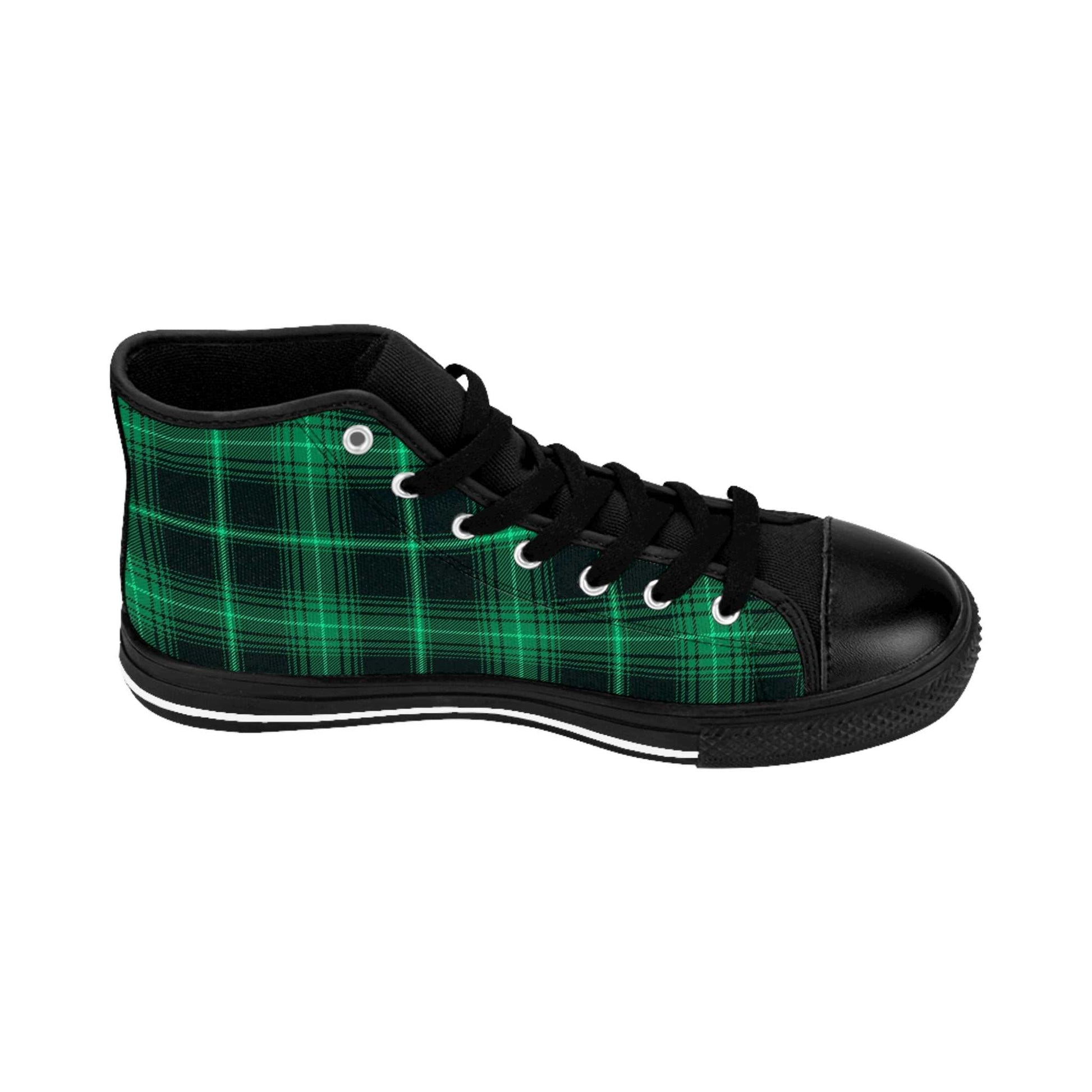 Green plaid sneakers for men with black toe cap and laces, stylish and comfortable design