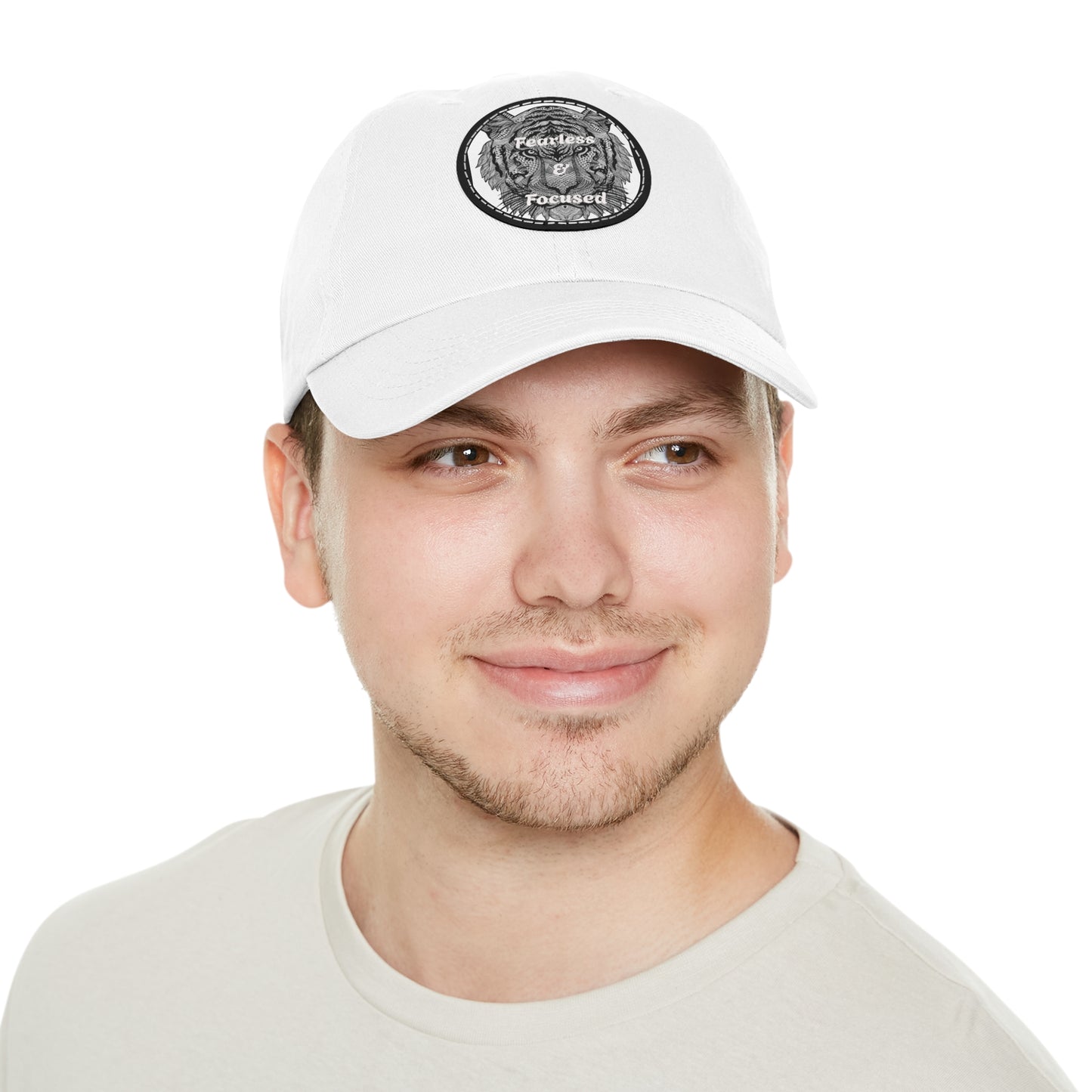 Gorra de papá con parche de cuero de tigre