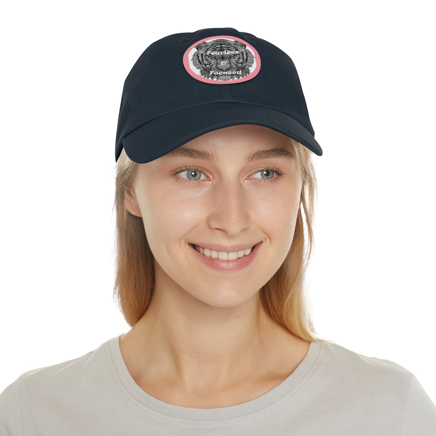 Gorra de papá con parche de cuero de tigre